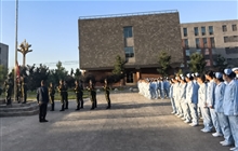 護(hù)理學(xué)院舉行升國旗儀式